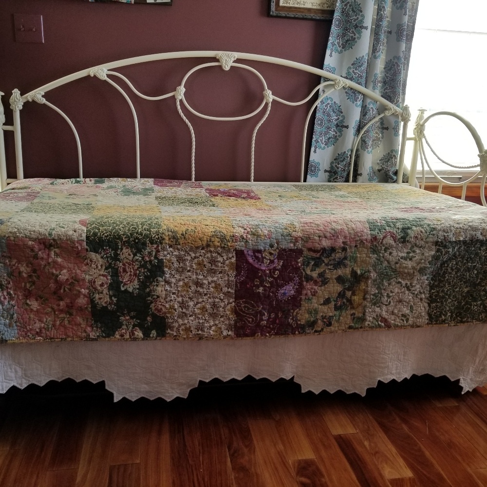 Daybed quilt (reversible)